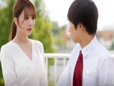 Nam sinh ngay thơ bị cô giáo xinh đẹp chinh phục